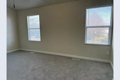 3393 E Peregrine Rd, Eagle Mountain, UT 84005 - Photo 8