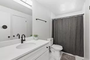 846 W 2600 N, Clinton, UT 84015 - Photo 14