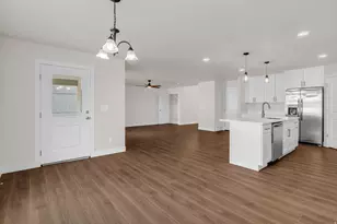 576 W 7th, Midvale, UT 84047 - Photo 8