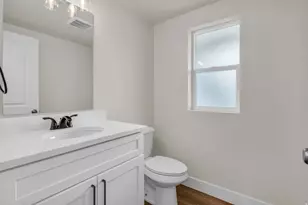 576 W 7th, Midvale, UT 84047 - Photo 4