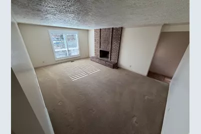 6454 S Garth Cir, Taylorsville, UT 84129 - Photo 4