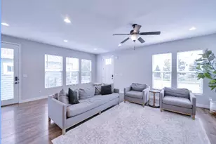 11371 S Abbey Mill Dr, South Jordan, UT 84009 - Photo 2