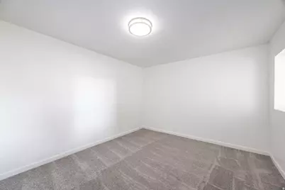 6374 W 3100 S, West Valley, UT 84128 - Photo 22