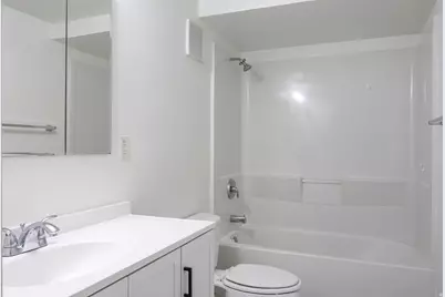 6374 W 3100 S, West Valley, UT 84128 - Photo 24