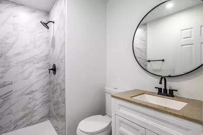 6374 W 3100 S, West Valley, UT 84128 - Photo 14