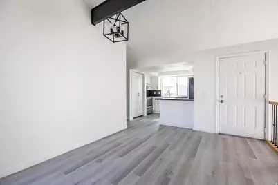 6374 W 3100 S, West Valley, UT 84128 - Photo 8