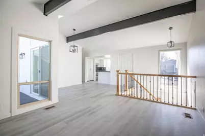 6374 W 3100 S, West Valley, UT 84128 - Photo 6