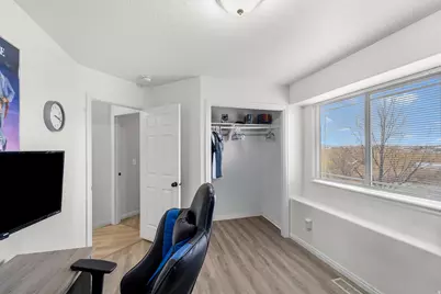 2423 S 3300 W, Syracuse, UT 84075 - Photo 14