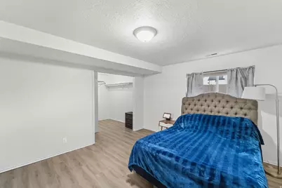 2423 S 3300 W, Syracuse, UT 84075 - Photo 38