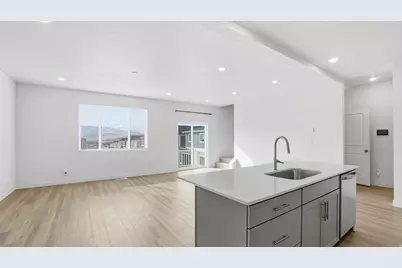 959 W Lucky Clover Dr, Saratoga Springs, UT 84045 - Photo 6