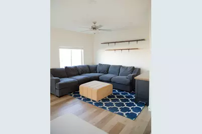 854 Glen Eagles Ct, Tooele, UT 84074 - Photo 2