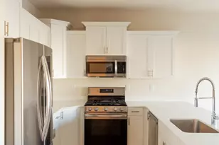 854 Glen Eagles Ct, Tooele, UT 84074 - Photo 6