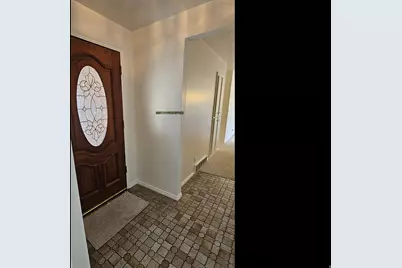 1033 E 825 N, Layton, UT 84040 - Photo 6