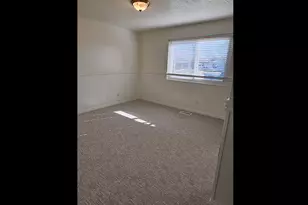 1033 E 825 N, Layton, UT 84040 - Photo 20