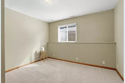 10286 S Edgecliff Dr, Sandy, UT 84092 - Photo 34