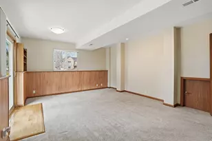 10286 S Edgecliff Dr, Sandy, UT 84092 - Photo 28