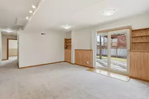 10286 S Edgecliff Dr, Sandy, UT 84092 - Photo 30