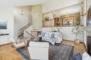 10286 S Edgecliff Dr, Sandy, UT 84092 - Photo 6