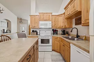 458 W 275 S, Tremonton, UT 84337 - Photo 56