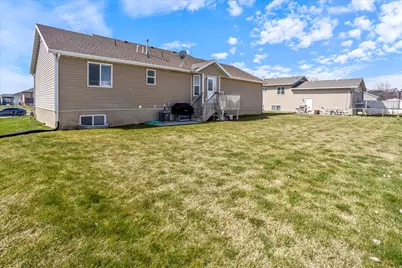 458 W 275 S, Tremonton, UT 84337 - Photo 40
