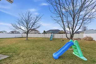 575 N 850 E, Wellsville, UT 84339 - Photo 34