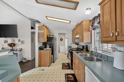 269 Mindella Way #A, Layton, UT 84041 - Photo 8