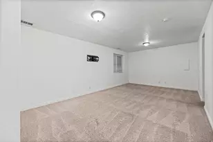 1507 Falcon Ln, Eagle Mountain, UT 84005 - Photo 16