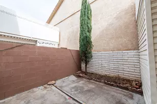 781 N Valley Dr N, Saint George, UT 84770 - Photo 18