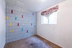 781 N Valley Dr N, Saint George, UT 84770 - Photo 22