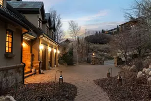 4601 N Foothill Dr, Provo, UT 84604 - Photo 62