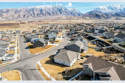 412 Flagstone Dr, Santaquin, UT 84655 - Photo 40