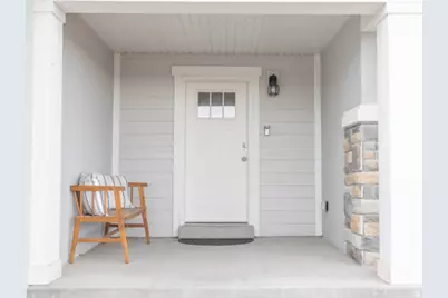 412 Flagstone Dr, Santaquin, UT 84655 - Photo 2