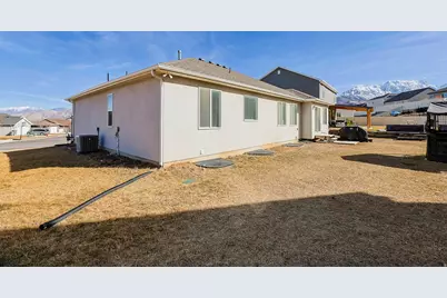 412 Flagstone Dr, Santaquin, UT 84655 - Photo 42