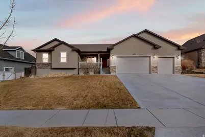 379 S 1370 E, Tooele, UT 84074 - Photo 1