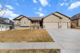 379 S 1370 E, Tooele, UT 84074 - Photo 30