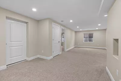 379 S 1370 E, Tooele, UT 84074 - Photo 22