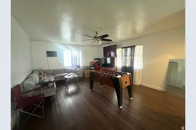 285 S 100 E, Tremonton, UT 84337 - Photo 2