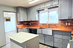 670 W 200 N, Vernal, UT 84078 - Photo 6