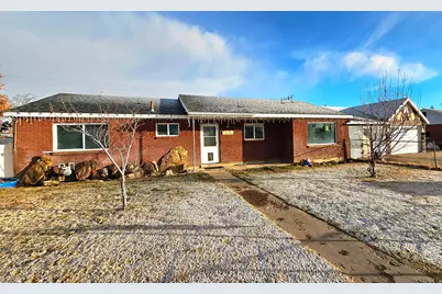 670 W 200 N, Vernal, UT 84078 - Photo 2