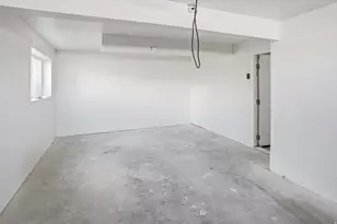 5251 W 4935 S, Kearns, UT 84118 - Photo 26