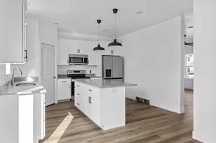 251 W 1160 N, Tooele, UT 84074 - Photo 4