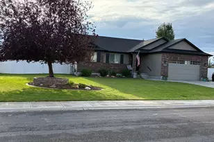 2845 S 350 W, Vernal, UT 84078 - Photo 2