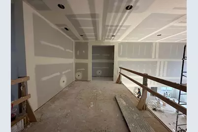 2136 N 725 W, Centerville, UT 84014 - Photo 4