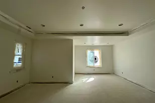 2136 N 725 W, Centerville, UT 84014 - Photo 8