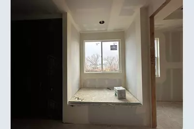 2136 N 725 W, Centerville, UT 84014 - Photo 8