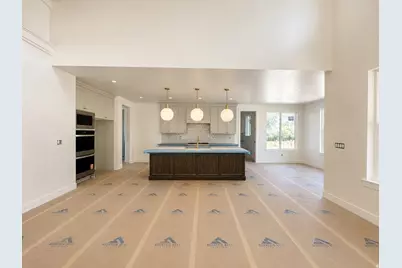 2136 N 725 W, Centerville, UT 84014 - Photo 4