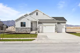 5401 N Saddle Stone Dr, Eagle Mountain, UT 84005 - Photo 2