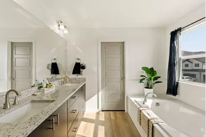 2395 E Boxwood Ln, Eagle Mountain, UT 84005 - Photo 22