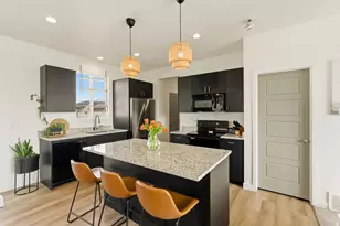 2395 E Boxwood Ln, Eagle Mountain, UT 84005 - Photo 12