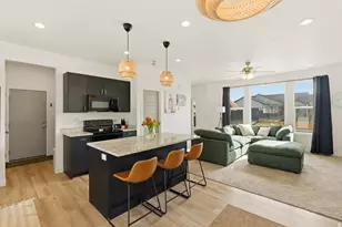 2395 E Boxwood Ln, Eagle Mountain, UT 84005 - Photo 14